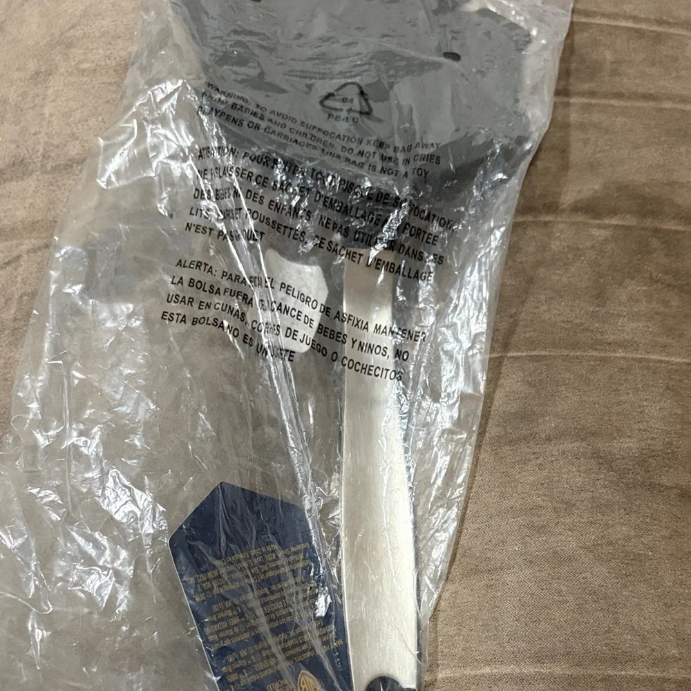 Williams Sonoma Green and Silver spatula